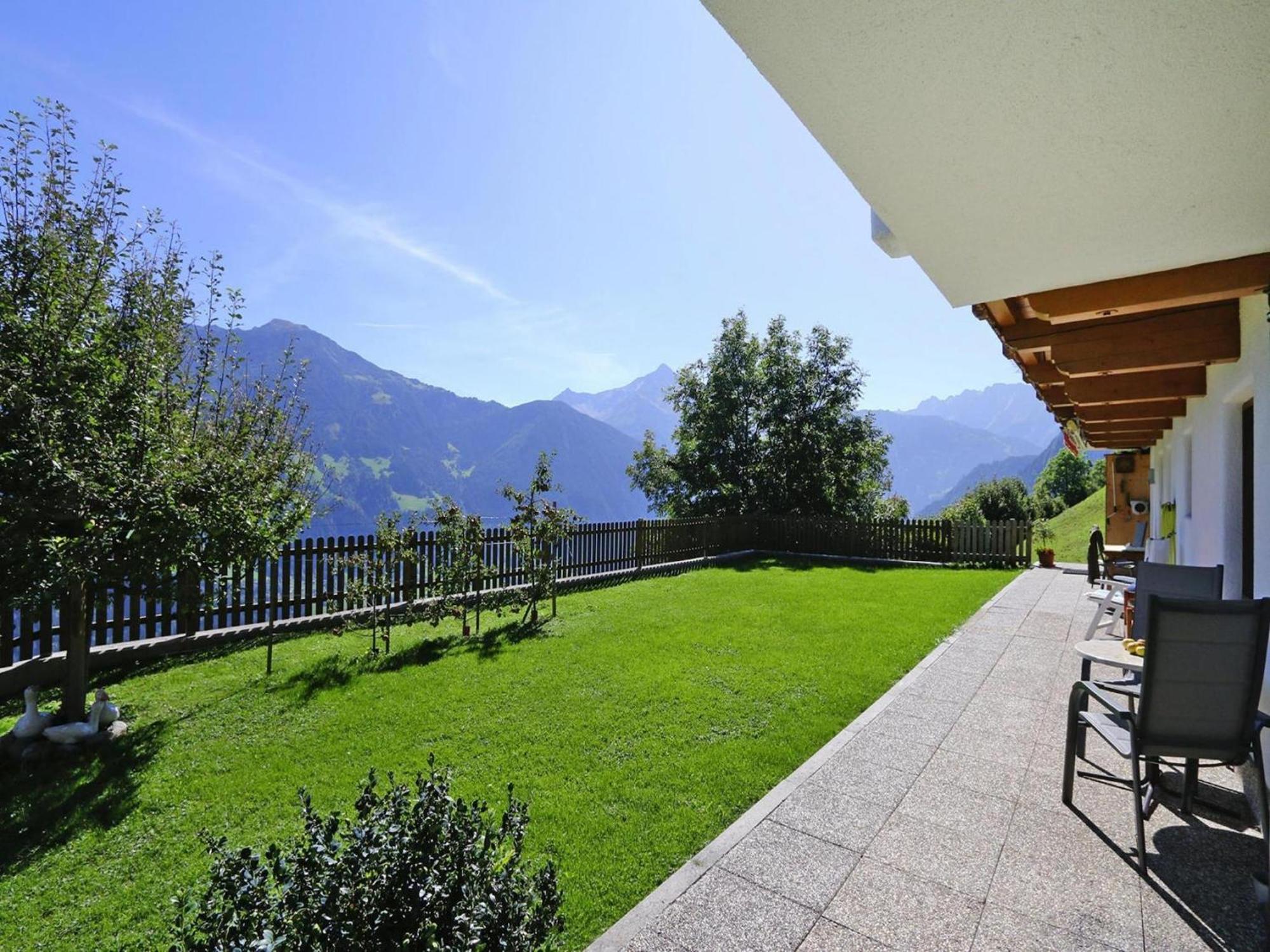 Apartment In Hippach Im Zillertal In The Mountains Muhlen  Ngoại thất bức ảnh