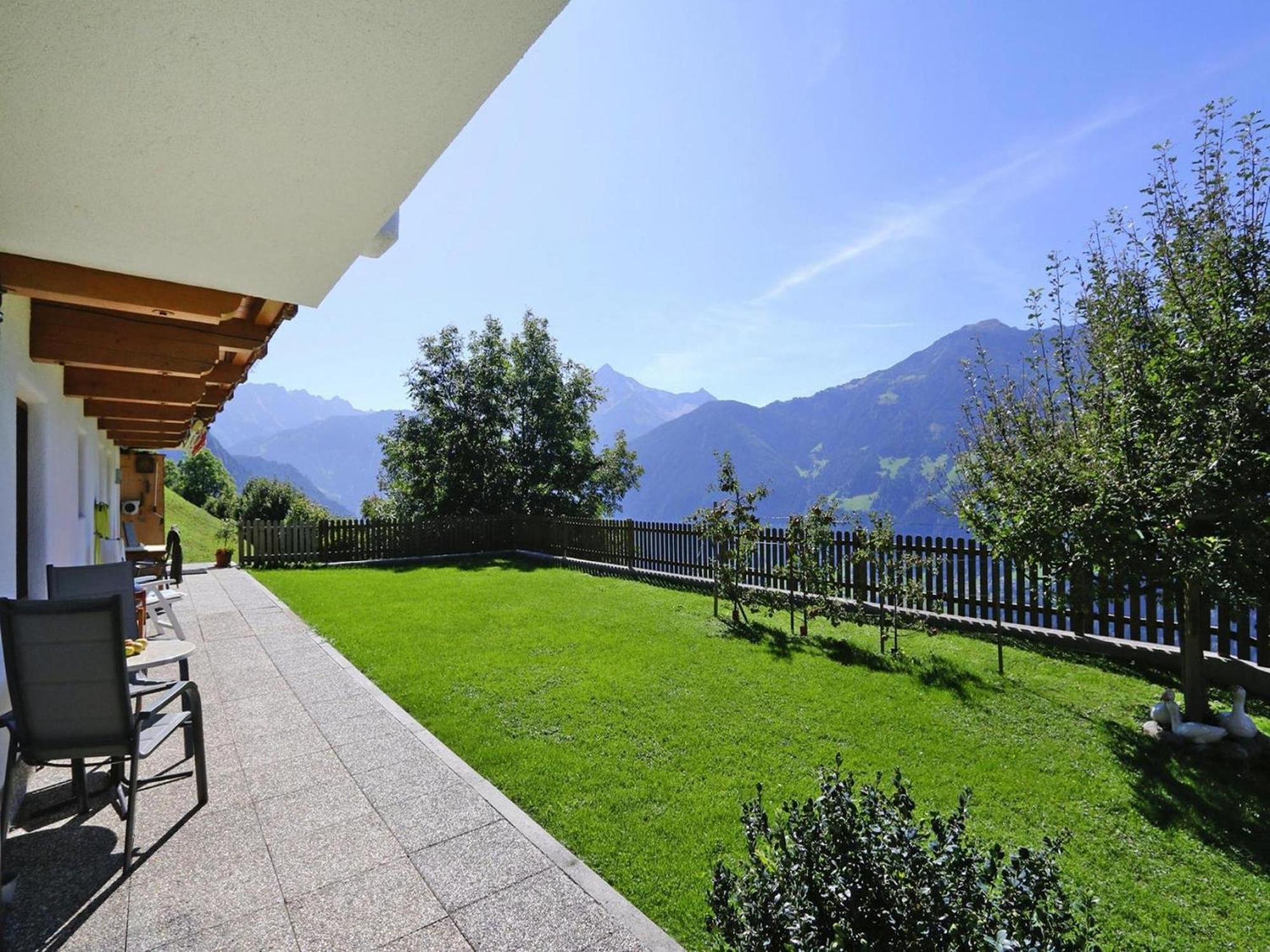 Apartment In Hippach Im Zillertal In The Mountains Muhlen  Ngoại thất bức ảnh
